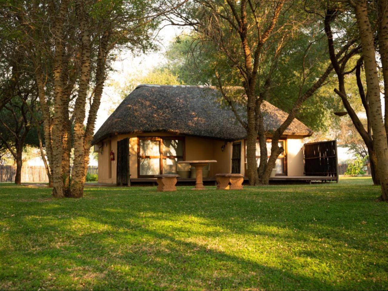 Kayova River Lodge Ndiyona Bagian luar foto